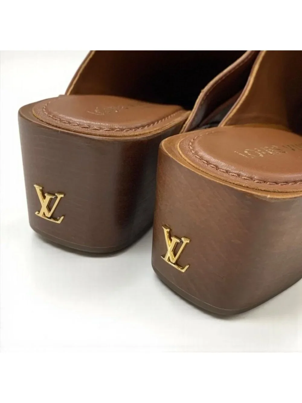 Louis Vuitton Cottage Line Sandals Shoes Leather Brown Gold Logo Studs Sabot - Picture 10 of 10